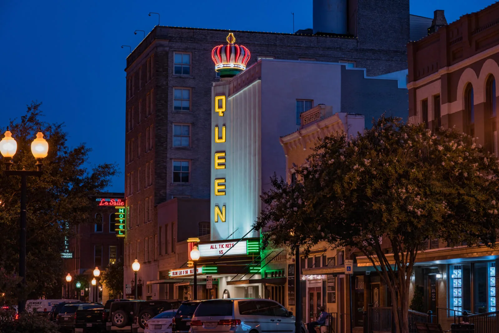 Queen Theatre, downtown Bryan