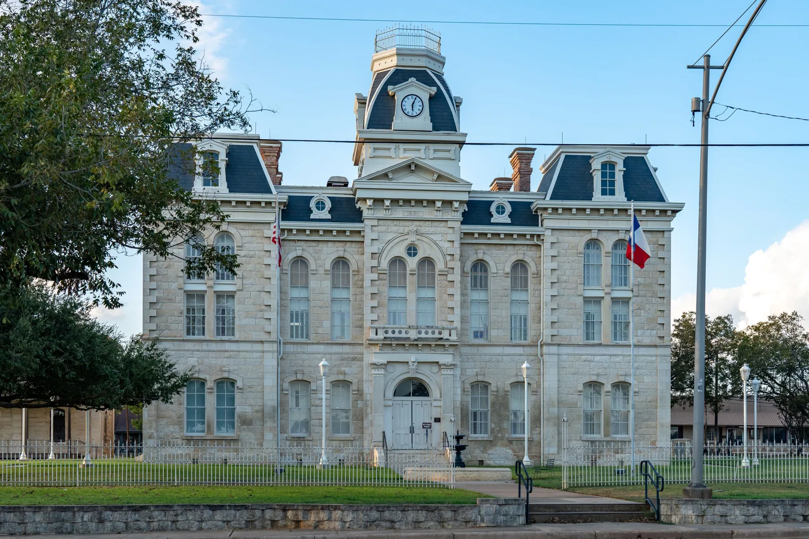 Commercial Roofing in Franklin, TX Commercial Roofing in Franklin, TX